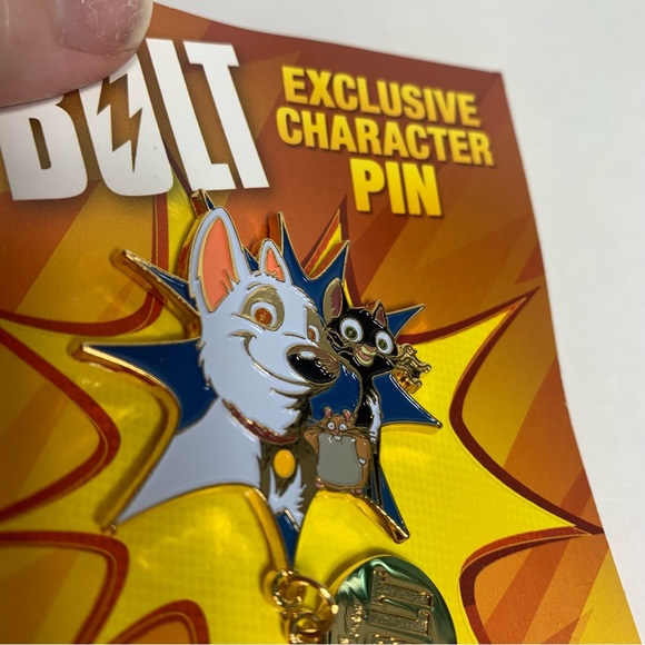 Walt Disney Exclusive Character Trading Pin - Bolt - New on original back. - Picture 3 of 8